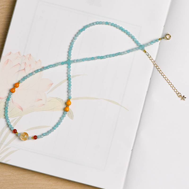 "Star Relay Messenger" Facet Tianhe Stone Energy Station collarbone chain: When hope turns into liquid green light, it flows ceaselessly among the interstellar stations