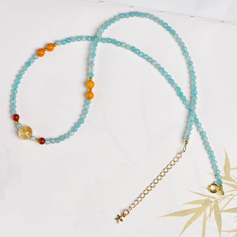 "Star Relay Messenger" Facet Tianhe Stone Energy Station collarbone chain: When hope turns into liquid green light, it flows ceaselessly among the interstellar stations