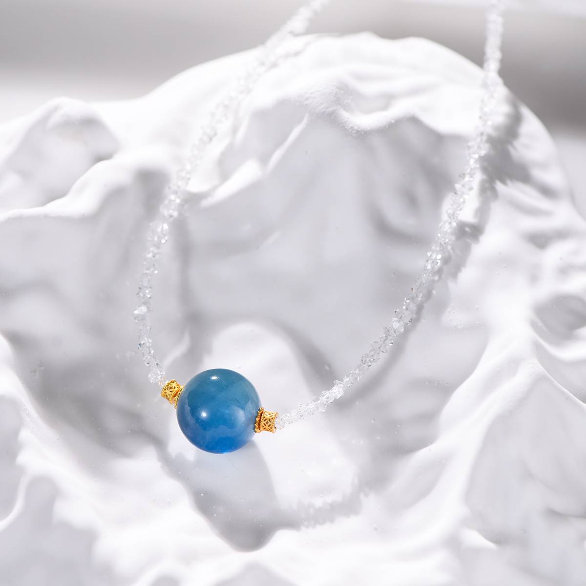 Ice Pole Starlight · 16mm Aquamarine Shines on the collarbone chain: The heart of polar glaciers, studded with galactic diamonds